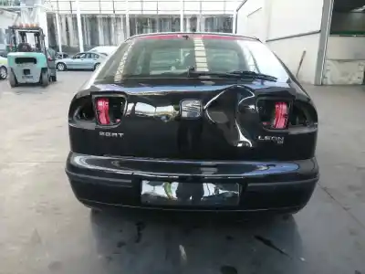 Vehicul casat seat leon (1m1) 1.9 tdi al anului 2004 alimentat asv