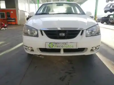 Scrapping Vehicle kia cerato 2.0 lx crdi familiar of the year 2004 powered d4ea