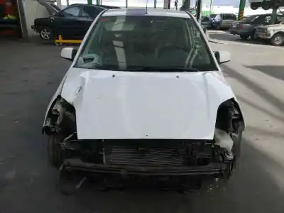 Véhicule à la ferraille ford fiesta (cbk) 2.0 cat de l'année 2007 alimenté n4jb