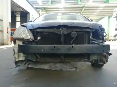 Scrapping Vehicle toyota corolla (_e12_) 2.0 d-4d (cde120r_ cde120l_) of the year 2004 powered 1cdftv