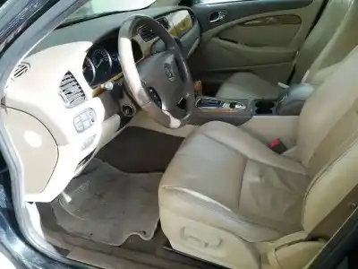 Veículo de Sucata jaguar s-type 2.7 v6 diesel cat do ano 2005 alimentado 7g