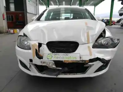 Veículo de Sucata seat leon (1p1) 1.2 tsi do ano 2013 alimentado cbzb