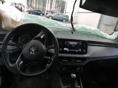Здавання транспортного засобу skoda scala (nw) 1.0 tsi року 2020 потужний dkr