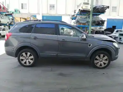 Veículo de Sucata chevrolet captiva 2.0 vcdi lt do ano 2010 alimentado z20s