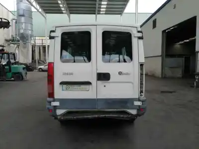 Sloopvoertuig iveco c35 (1997 - ...) 2.8 van het jaar 2001 aangedreven 814043c