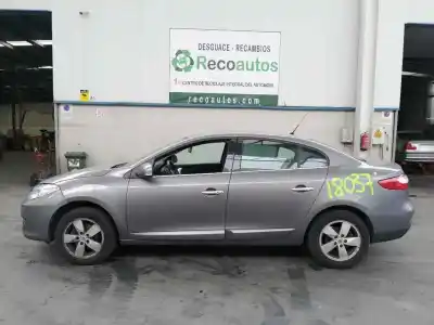 Vehicul casat RENAULT FLUENCE 1.5 dCi Diesel FAP al anului 2011 alimentat K9KJ836