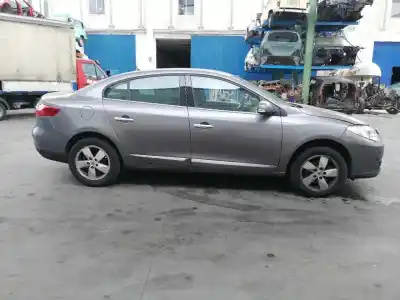 Veículo de Sucata renault fluence (l3_) 1.5 dci (l30d l30l l306 l33f l33l l33m l33v l33w) do ano 2011 alimentado k9kj836