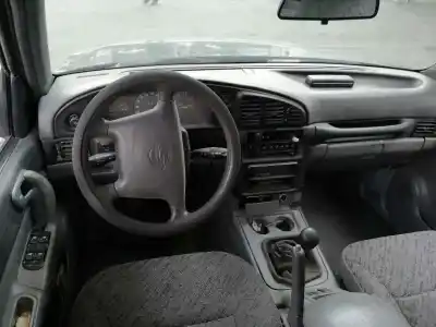 Verschrottungsfahrzeug ssangyong musso 2.9 tdi grand lux des jahres 2001 angetrieben sy662la