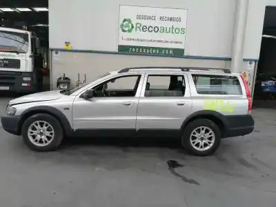 Veículo de Sucata VOLVO XC70 2.5 T AWD 209 CV / 154 KW do ano 2004 alimentado B5254T2