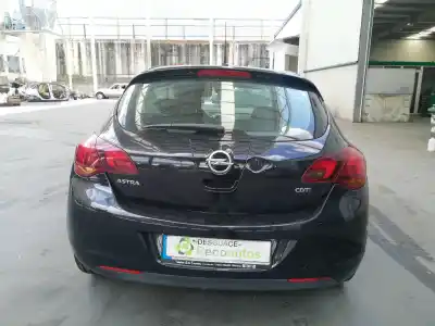 Scrapping Vehicle opel astra j (p10) 1.7 cdti (68) of the year 2010 powered a17dtr