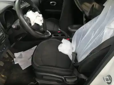 Scrapping Vehicle kia soul i (am) 1.6 crdi 128 of the year 2015 powered d4fb