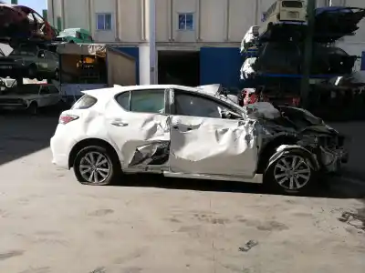 Veículo de Sucata lexus ct (zwa10_) 200h (zwa10_) do ano 2017 alimentado 2zr