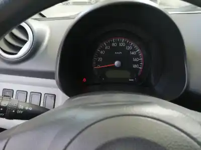 Sloopvoertuig suzuki alto amf 310 1.0 12v cat van het jaar 2009 aangedreven k10b