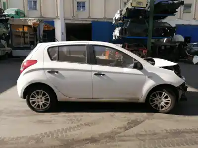 Scrapping Vehicle hyundai i20 i (pb, pbt) 1.4 crdi of the year 2009 powered d4fc