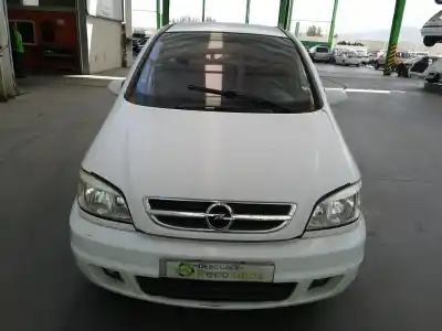 Veicolo di demolizione opel zafira a elegance dell'anno 2004 alimentato y22dtr