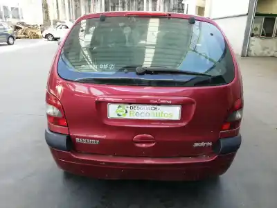 Veicolo di demolizione renault scenic (ja..) 1.6 16v authentique (ja0b/11) dell'anno 2001 alimentato k4ma708