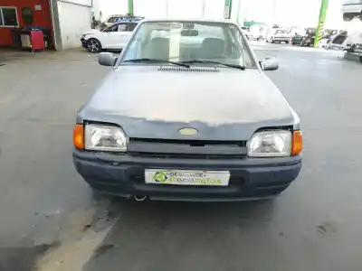 Veicolo di demolizione ford orion 1.6 dell'anno 1989 alimentato lr