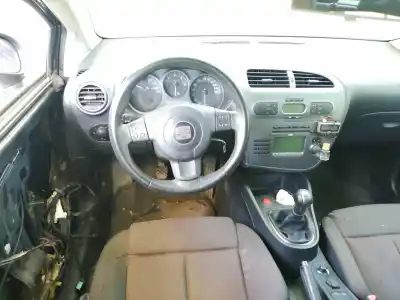 Veículo de Sucata seat leon (1p1) 2.0 tdi 16v do ano 2005 alimentado bkd