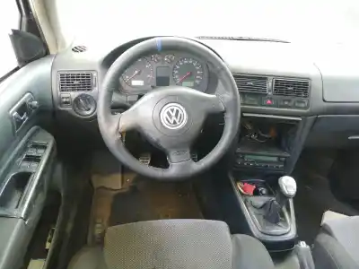 Sloopvoertuig volkswagen golf iv berlina (1j1) 1.9 tdi van het jaar 1999 aangedreven ahf