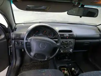 Veículo de Sucata opel tigra 1.4 16v do ano 1997 alimentado x14xe