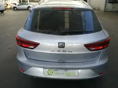 Здавання транспортного засобу seat leon st (5f8) 2.0 tdi року 2018 потужний crl