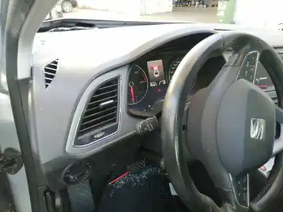 Здавання транспортного засобу seat leon st (5f8) 2.0 tdi року 2018 потужний crl