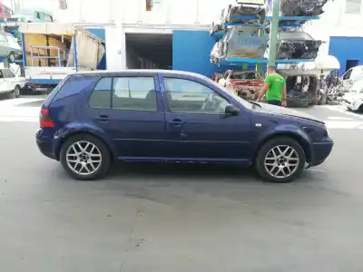 Veículo de Sucata volkswagen golf iv berlina (1j1) 1.9 tdi do ano 2003 alimentado atd