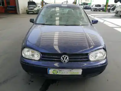 Veículo de Sucata volkswagen golf iv berlina (1j1) 1.9 tdi do ano 2003 alimentado atd