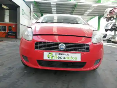 Véhicule à la ferraille fiat grande punto (199_) 1.3 d multijet (199.axd11 199.axd1a 199.axd1b.... de l'année 2007 alimenté 199a3000
