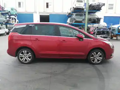 Veículo de Sucata peugeot 5008 (0u_, 0e_) 1.6 hdi do ano 2010 alimentado 9hz o 9h01