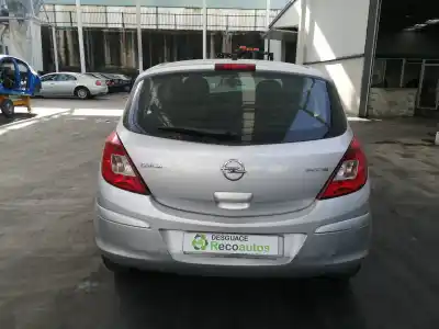 Veicolo di demolizione opel corsa d 1.3 16v cdti dell'anno 2011 alimentato a13dtc