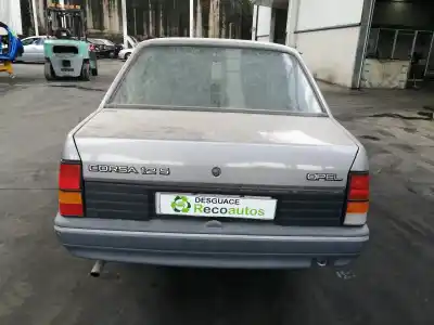 Veicolo di demolizione opel corsa a 1.2 dell'anno 1991 alimentato 1.2s