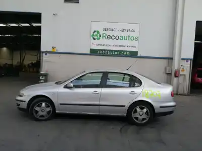 Scrapping Vehicle seat toledo ii (1m2) 2.3 v5 20v of the year 2001 powered aqn