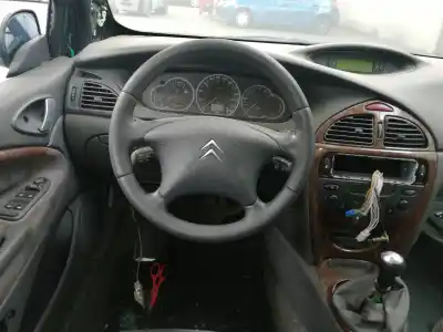 Scrapping Vehicle citroen c5 berlina 2.2 hdi vivace of the year 2002 powered 4hx