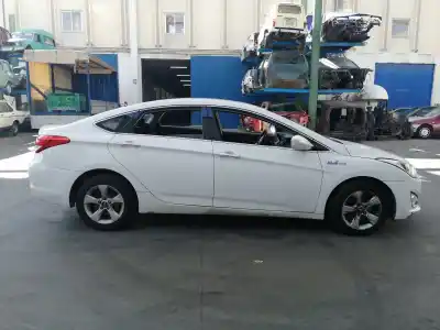 Здавання транспортного засобу hyundai i40 i (vf) 1.7 crdi року 2012 потужний d4fd