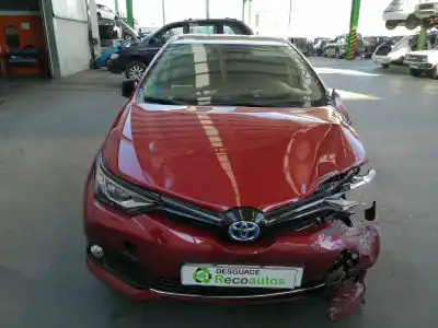 Veículo de Sucata toyota auris 1.8 16v (híbrido) do ano 2017 alimentado 2zr