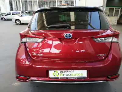 Veículo de Sucata toyota auris 1.8 16v (híbrido) do ano 2017 alimentado 2zr