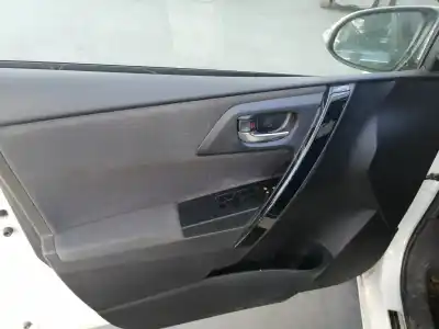 Veículo de Sucata toyota auris 1.8 16v (híbrido) do ano 2018 alimentado 2zr