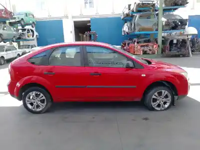 Veículo de Sucata ford focus berlina (cap) 1.6 tdci cat do ano 2005 alimentado hhda