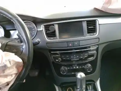 Veículo de Sucata peugeot 508 i (8d_) 2.0 bluehdi 180 do ano 2014 alimentado ah02