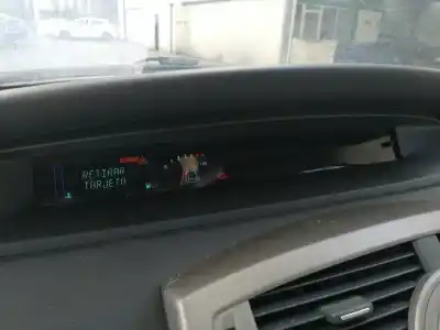 Здавання транспортного засобу renault scenic ii grand privilege року 2005 потужний f9qd812
