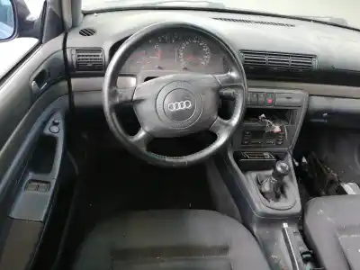 Veículo de Sucata audi a4 berlina (b5) 1.8 20v turbo do ano 1998 alimentado adr