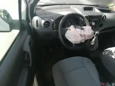 Утилизация автомобиля peugeot partner (s2) 1.6 16v hdi cat года 2015 питание 9h06