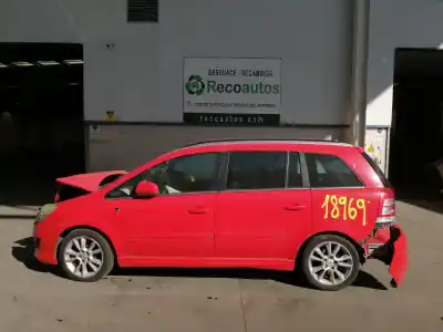 Scrapping Vehicle OPEL ZAFIRA B 1.9 16V CDTI CAT (Z 19 DTH / LRD) of the year 2010 powered Z19DTH