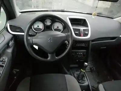 Véhicule à la ferraille peugeot 207 (2006->) 1.4 confort [1.4 ltr. - 50 kw hdi] de l'année 2008 alimenté 8hz