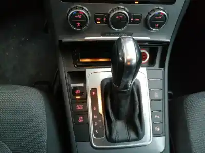 Veículo de Sucata volkswagen passat alltrack b7 (365) 2.0 tdi do ano 2013 alimentado cff