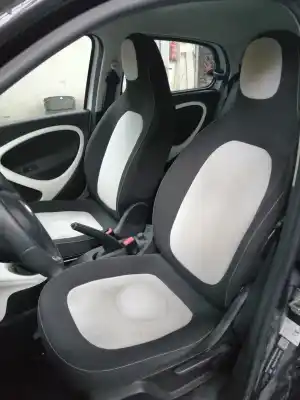 Здавання транспортного засобу smart forfour 1.0 cat року 2014 потужний h4d