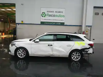 Veicolo di demolizione SEAT LEON (KL1) 1.5 16V TSI ACT 131 CV / 96 KW dell'anno 2021 alimentato DPB
