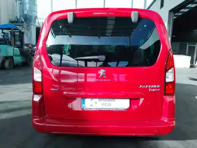 Veículo de Sucata peugeot partner tepee 1.6 bluehdi 120 do ano 2016 alimentado bh01