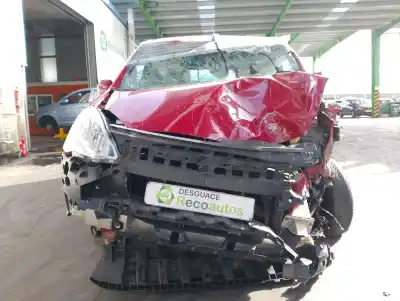 Veículo de Sucata peugeot partner tepee 1.6 bluehdi 120 do ano 2016 alimentado bh01